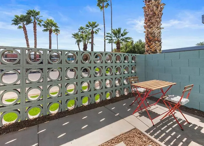Poolside W Rooftop Deck - Walk To Old Town *